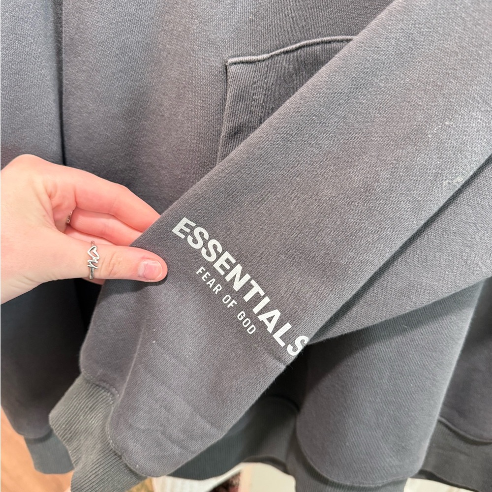 Essentials hoodie - Picture 3 of 5
